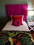 The Hedge Guesthouse