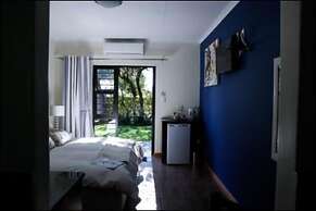 The Hedge Guesthouse