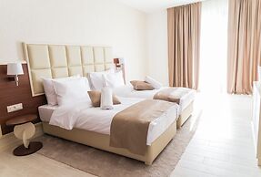 Hotel Kadmo by Aycon