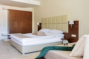 Hotel Kadmo by Aycon