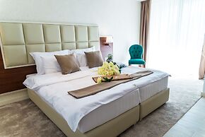 Hotel Kadmo by Aycon