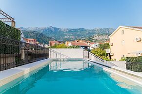 Hotel Kadmo by Aycon