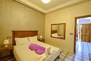 Hôtel Central Palace