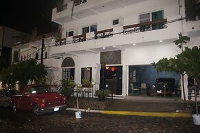Hotel Casa del Parque Vallarta