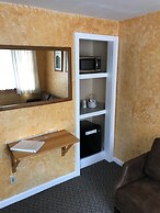 Mt Liberty Cabins and Motel