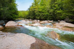 Mt Liberty Cabins and Motel