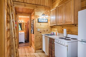 Mt Liberty Cabins and Motel