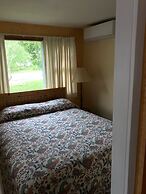 Mt Liberty Cabins and Motel