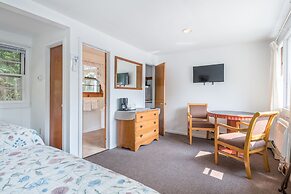 Mt Liberty Cabins and Motel