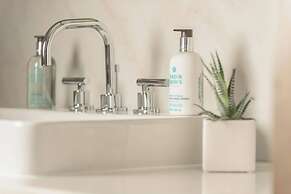 JW Marriott Parq Vancouver