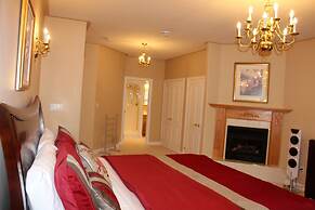 The White House Boutique Bed & Breakfast