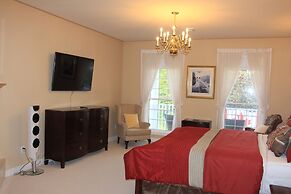 The White House Boutique Bed & Breakfast