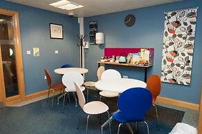 Russell Scott Backpackers Hostel