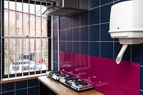 Russell Scott Backpackers Hostel