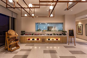 Holiday Inn Bengaluru Racecourse by IHG