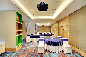 Holiday Inn Bengaluru Racecourse by IHG