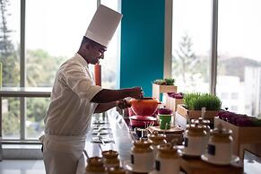 Holiday Inn Bengaluru Racecourse by IHG