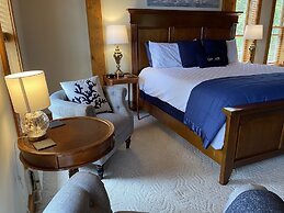 Spouter Inn Bed & Breakfast