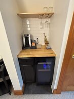 Spouter Inn Bed & Breakfast