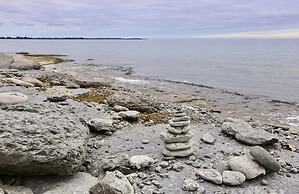 Drake Devonshire and Motor Inn