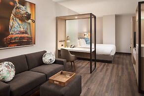 SpringHill Suites by Marriott New Orleans Downtown/Canal Street
