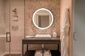 The Elizabeth Hotel, Autograph Collection