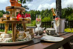 Macdonald Lochanhully Woodland Club