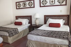 La Esmeralda en el Encanto Hotel Petit