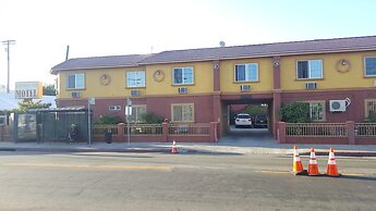 Central Inn Motel on 41 Street