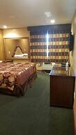 Central Inn Motel on 41 Street