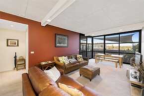 Accommodate Canberra - Dockside