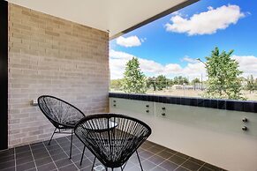 Accommodate Canberra - The Prince