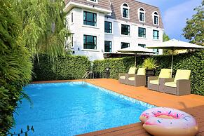 Marquise Boutique Hotel