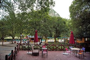 Guilin Crystal Crescent Moon Hotel