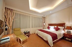 Guilin Crystal Crescent Moon Hotel