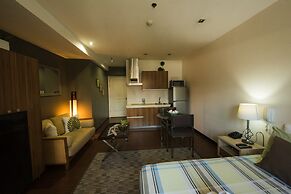 Seven Doors in Gramercy Makati