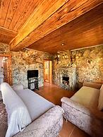 Gokceada Uysallar Köy Evi