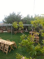 Gokceada Uysallar Köy Evi