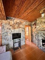 Gokceada Uysallar Köy Evi