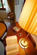 Relais Villa Jacopone Suites