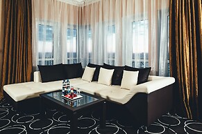 Apriori Hotel