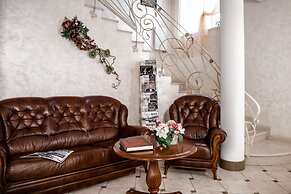 Apriori Hotel