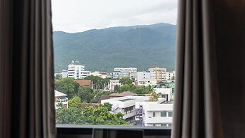 B2 Nimman Premier Hotel