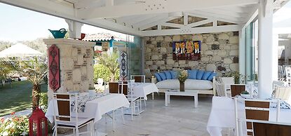 Alacatı Onoda Hotel