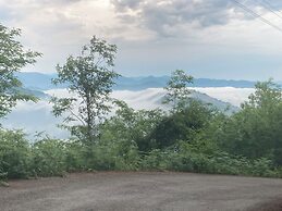 Zarha Mountain Resort