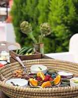 Kiraz Cicegi Butik Akyaka