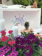 Kiraz Cicegi Butik Akyaka