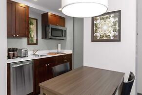 Homewood Suites by Hilton Lansing Eastwood