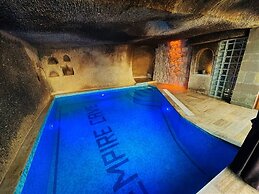 Empire Cave Hotel