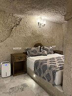 Empire Cave Hotel
